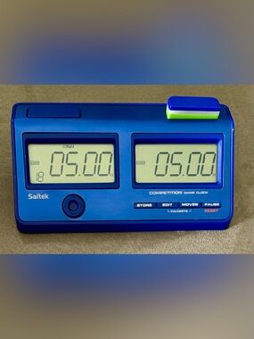 Saitek CZ02 Competition Game Clock Blue Dual LCD Digital Screen Chess Timer